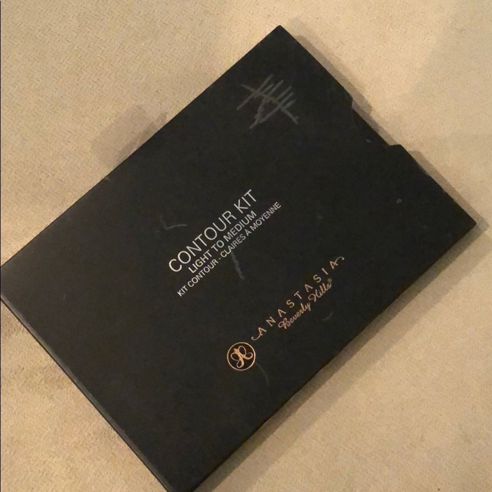 Anastasia Beverly Hills Contour Powder Kit - Picture 6 of 6